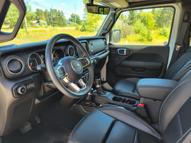 2020 Jeep Wrangler Sahara
