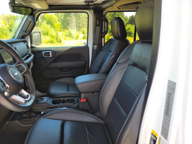 2020 Jeep Wrangler Sahara